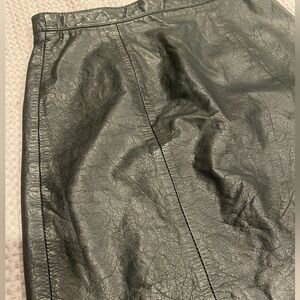 vintage BERMAN’S black leather pencil skirt, Women Sz 6, 80s style skirt